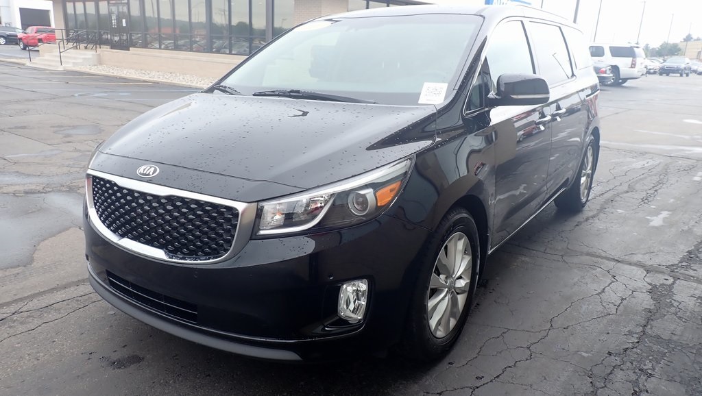 Pre-Owned 2017 Kia Sedona EX FWD 4D Passenger Van